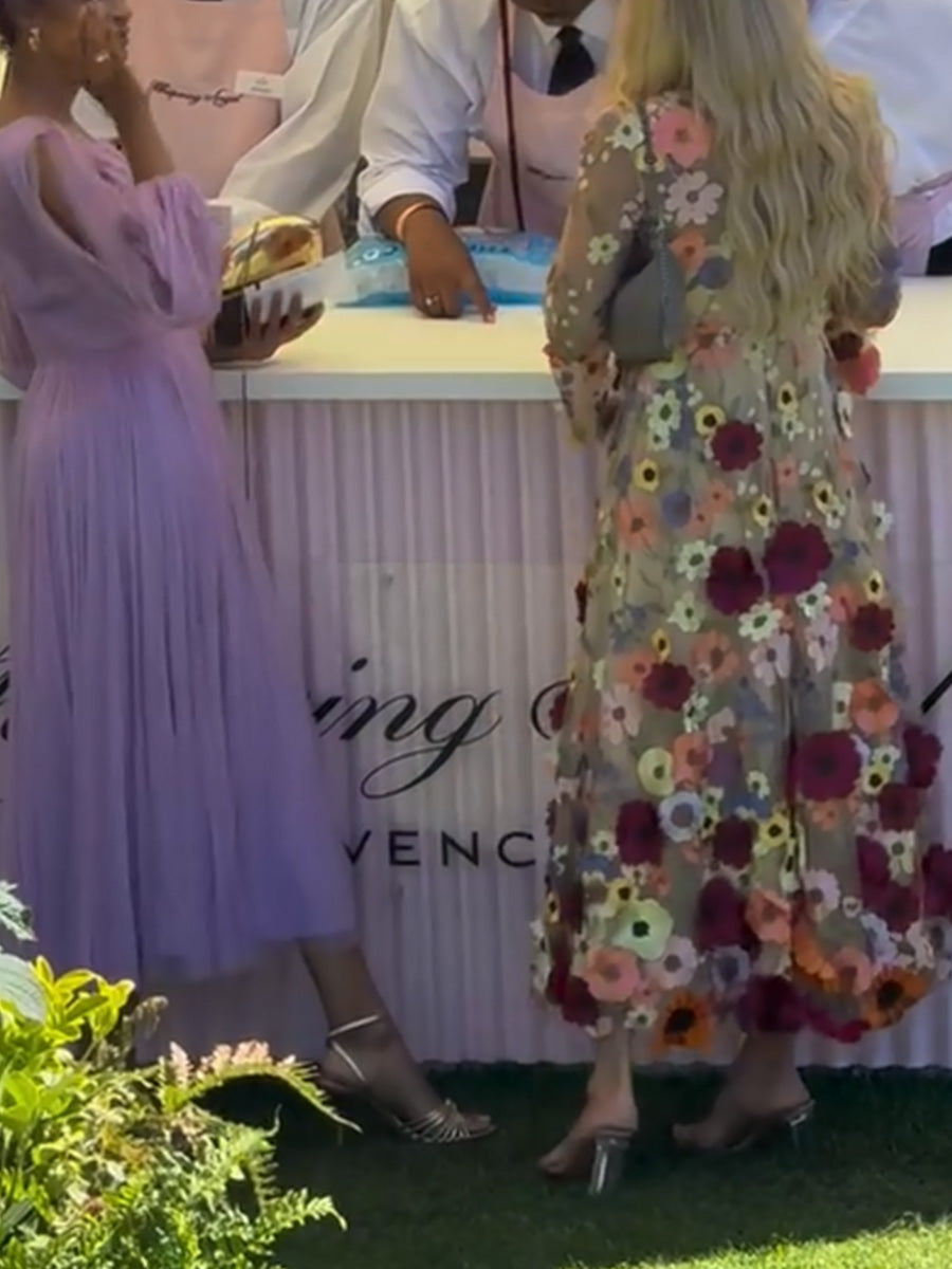 A-line/Princess High Neck Long Sleeves Flower Tea-Length Tulle Mother of the Bride Dresses
