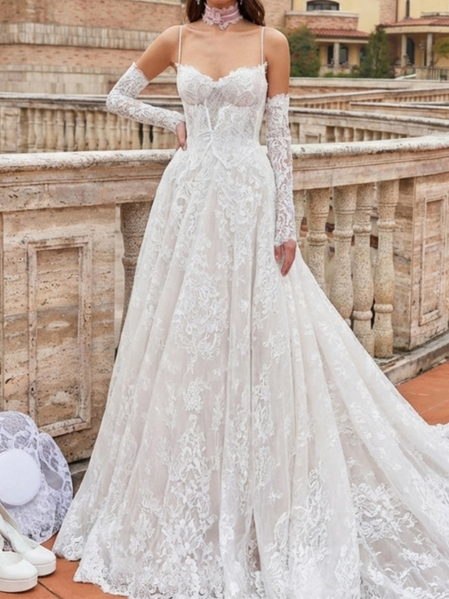 Trumpet/Mermaid Spaghetti Straps Appliques Lace Chapel Train Lace Wedding Dresses