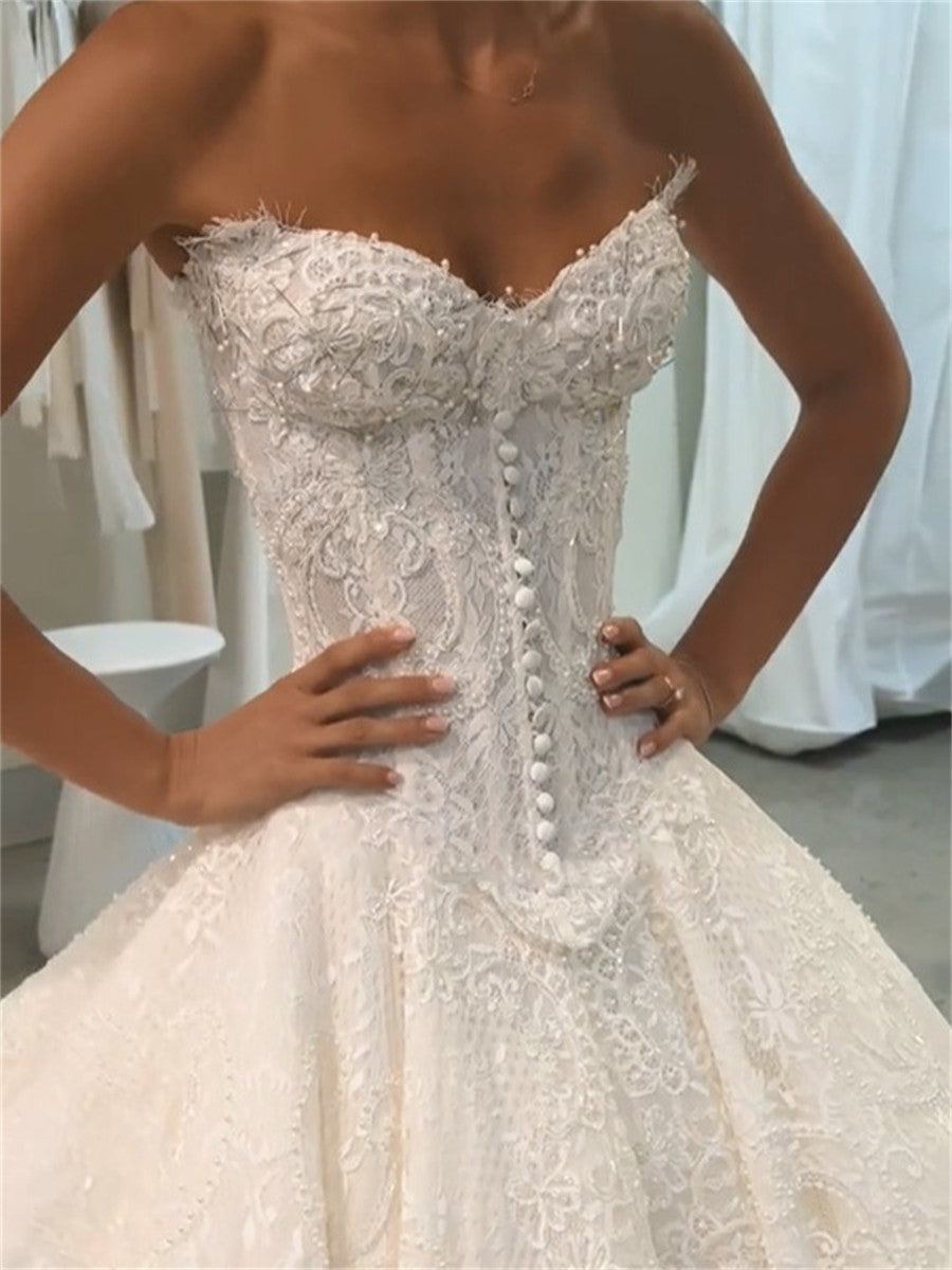 Ball-Gown Sweetheart Appliques Lace Cathedral Train Lace Wedding Dresses