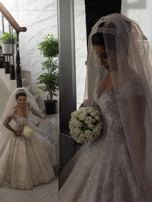 Ball-Gown V-neck Beading Floor-Length Tulle Wedding Dress