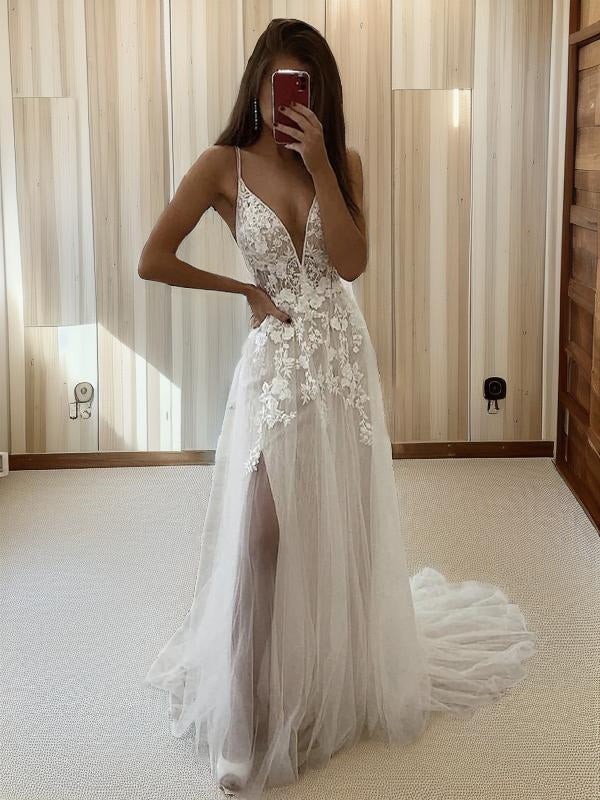 A-line V-neck Applique Court Train Tulle Wedding Dress