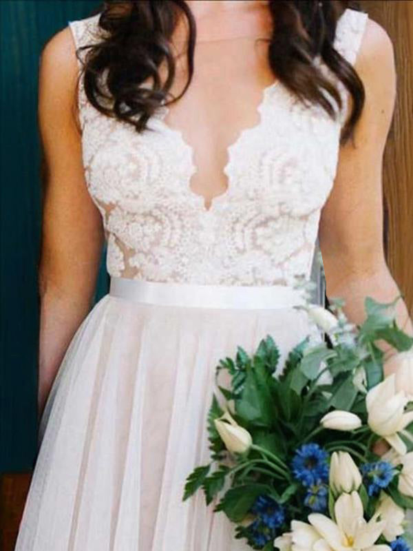 A-line Scoop Lace Sweep Train Tulle Wedding Dress