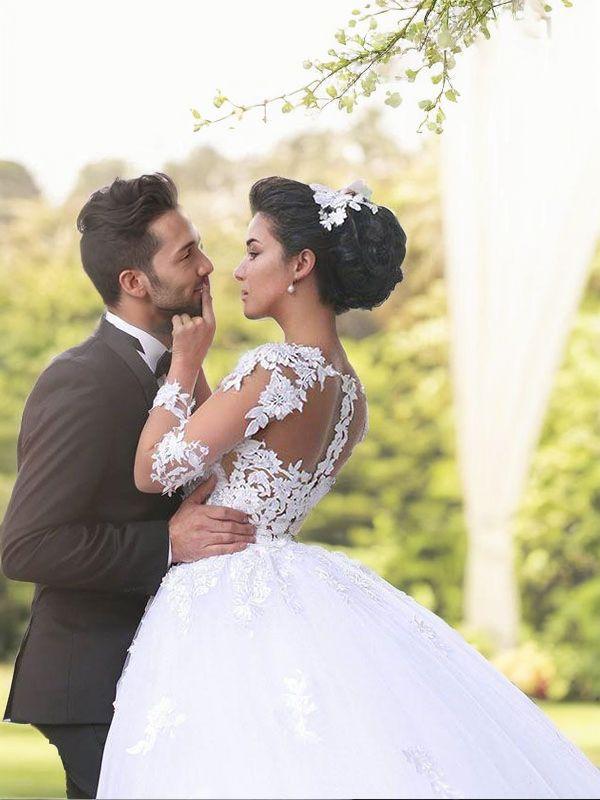 Ball-Gown Sweetheart Long Sleeves Appliques Lace Court Train Tulle Wedding Dress