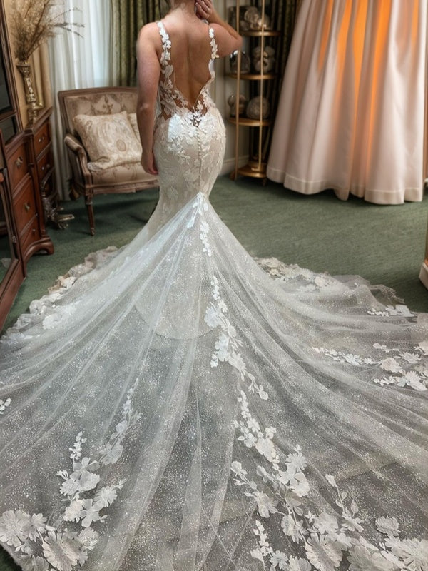 Sheath V-neck Appliques Lace Cathedral Train Tulle Corset Wedding Dress