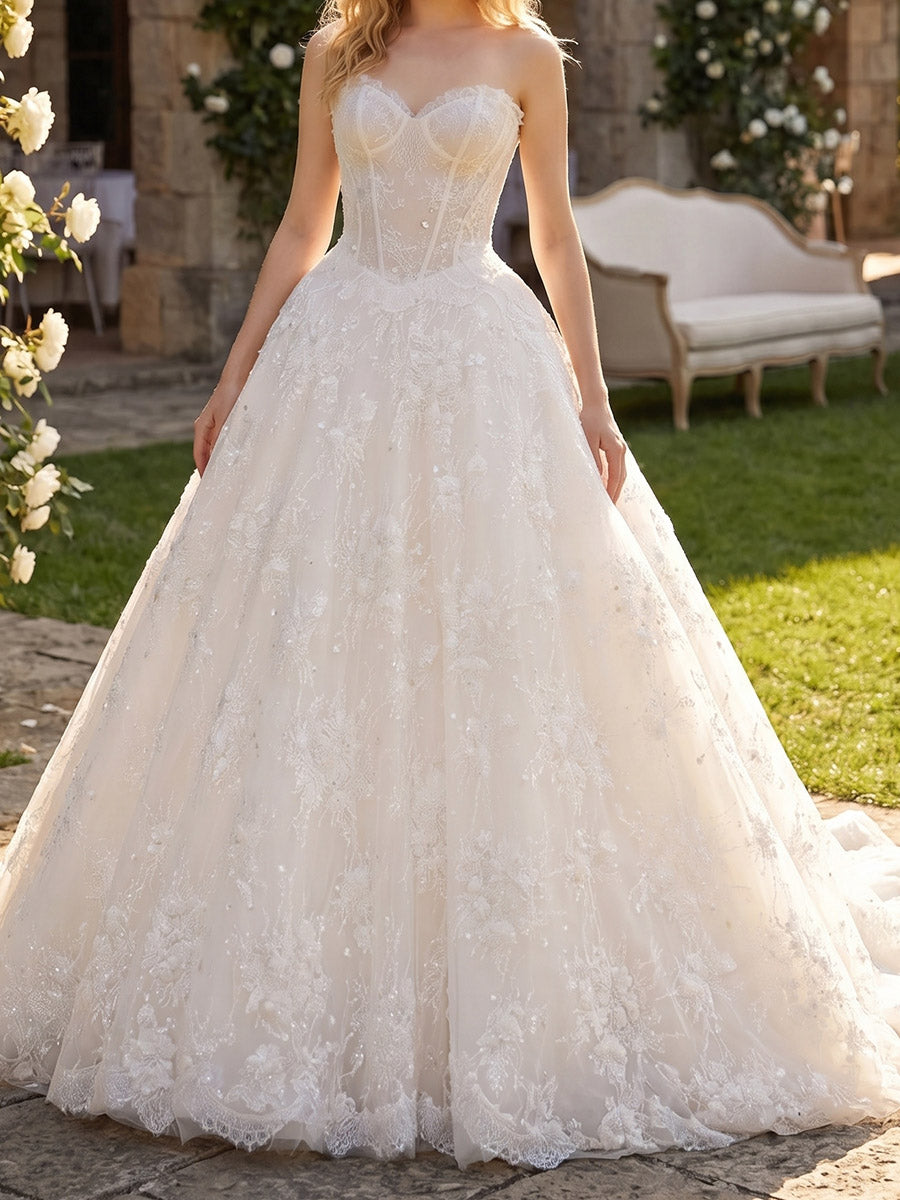 A-line/Princess Sweetheart Appliques Lace Sweep Train Lace Wedding Dresses
