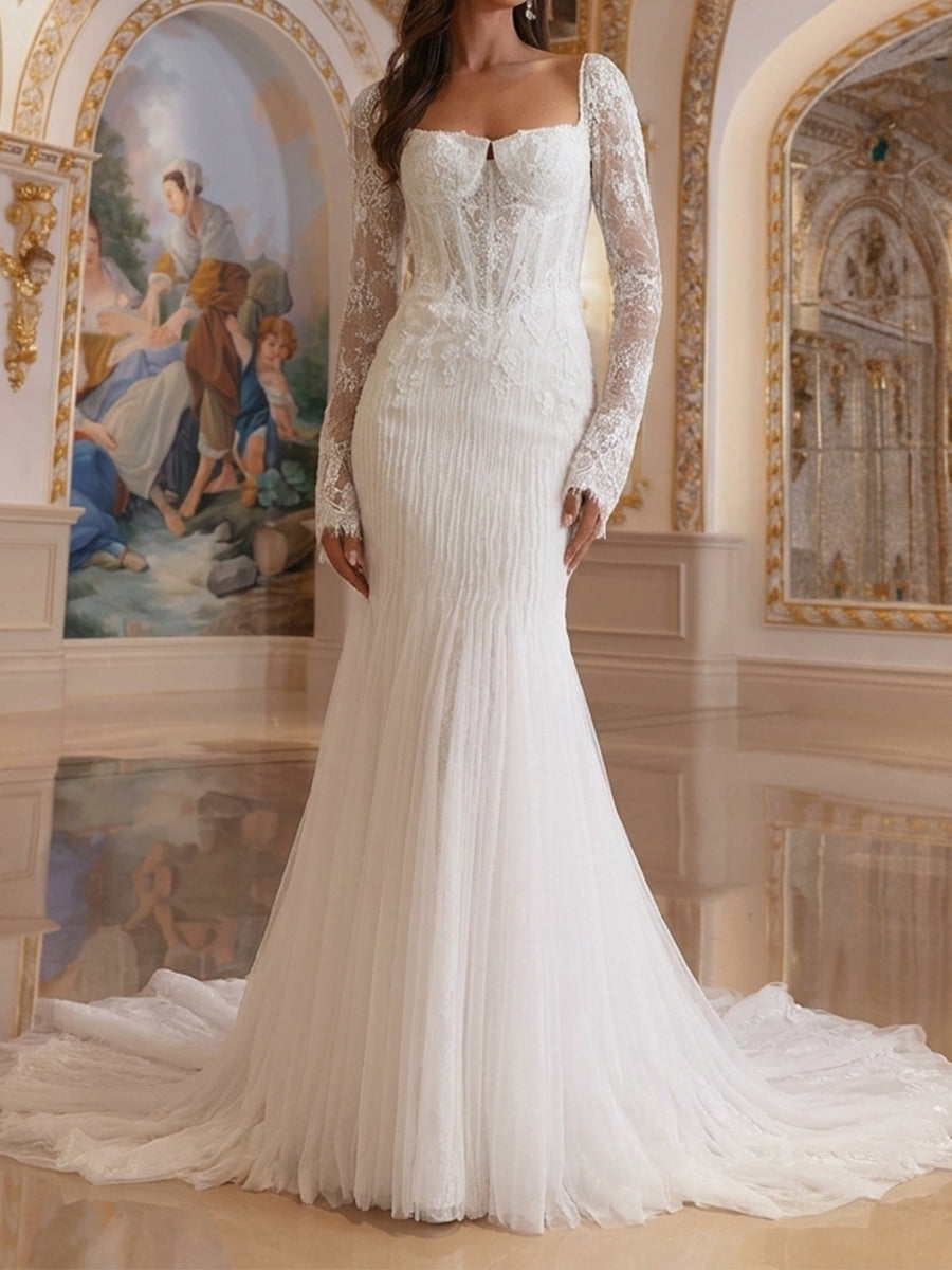 Trumpet/Mermaid Spaghetti Straps Appliques Lace Court Train Tulle Wedding Dresses