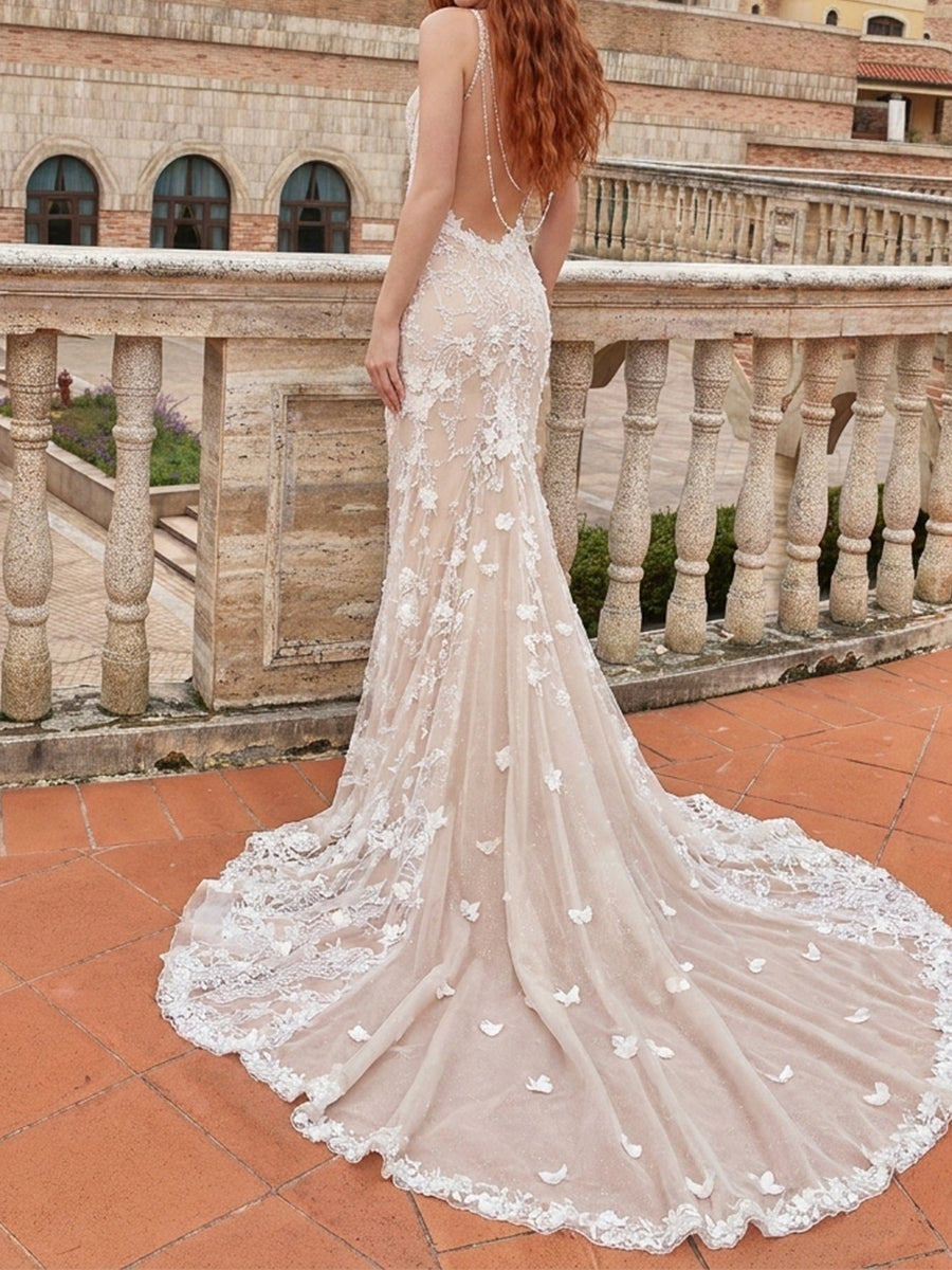 Trumpet/Mermaid Spaghetti Straps Appliques Lace Chapel Train Lace Wedding Dresses