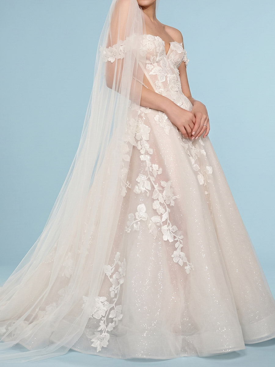 A-line/Princess Off-the-Shoulder Appliques Lace Court Train Lace Wedding Dresses