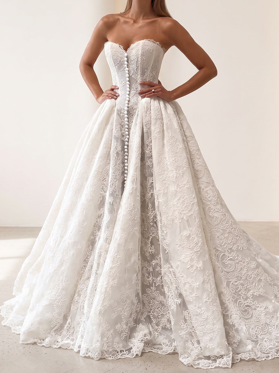 A-line/Princess Sweetheart Appliques Lace Chapel Train Lace Wedding Dresses