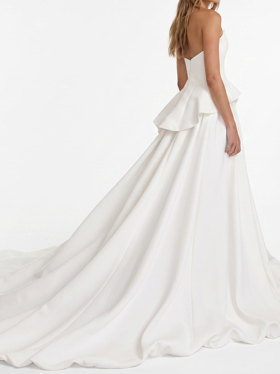 A-line/Princess Sweetheart Pleated Court Train Stretch Crepe Wedding Dresses